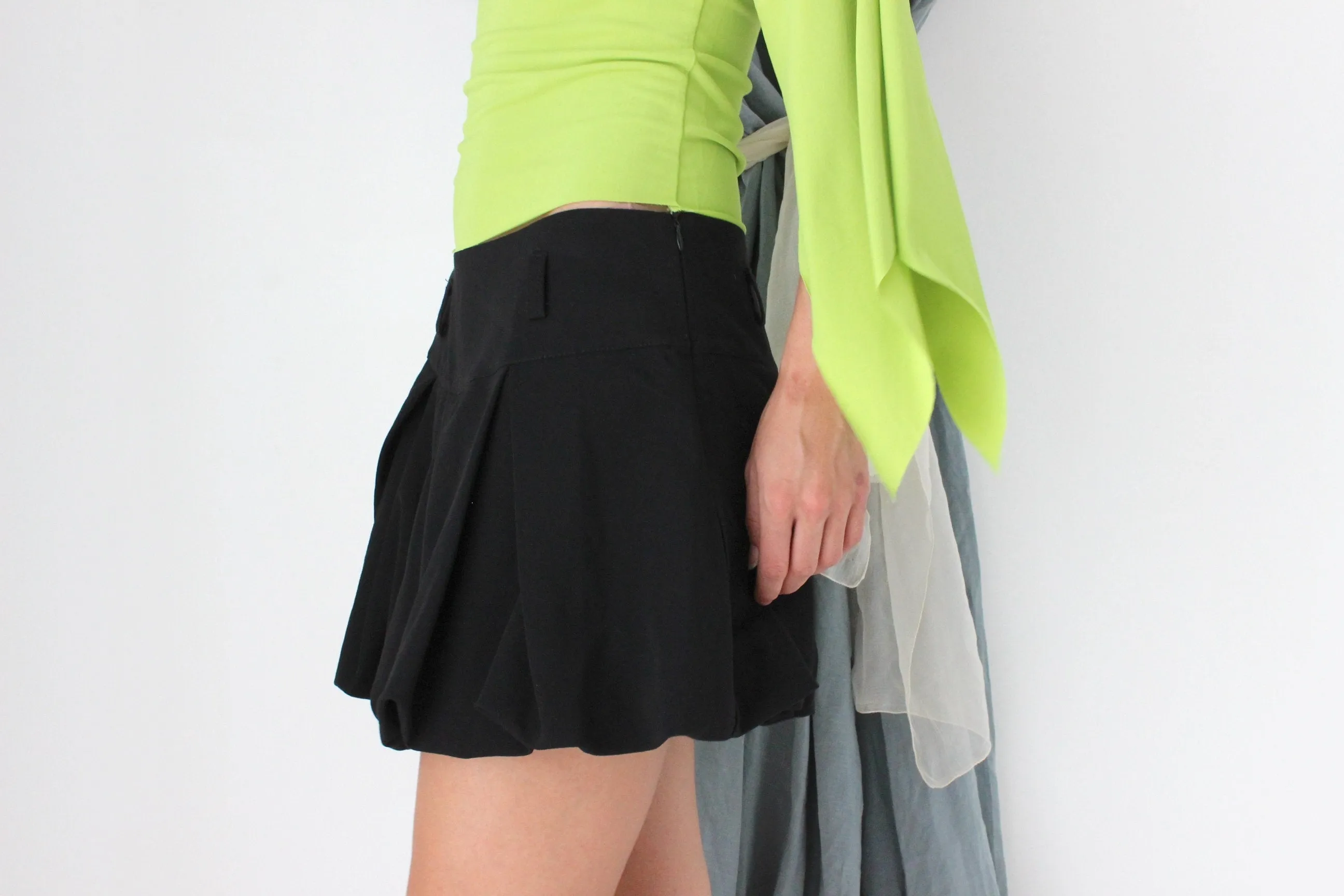 MADE IN ITALY 2000s Bubble Hem Mini Skirt