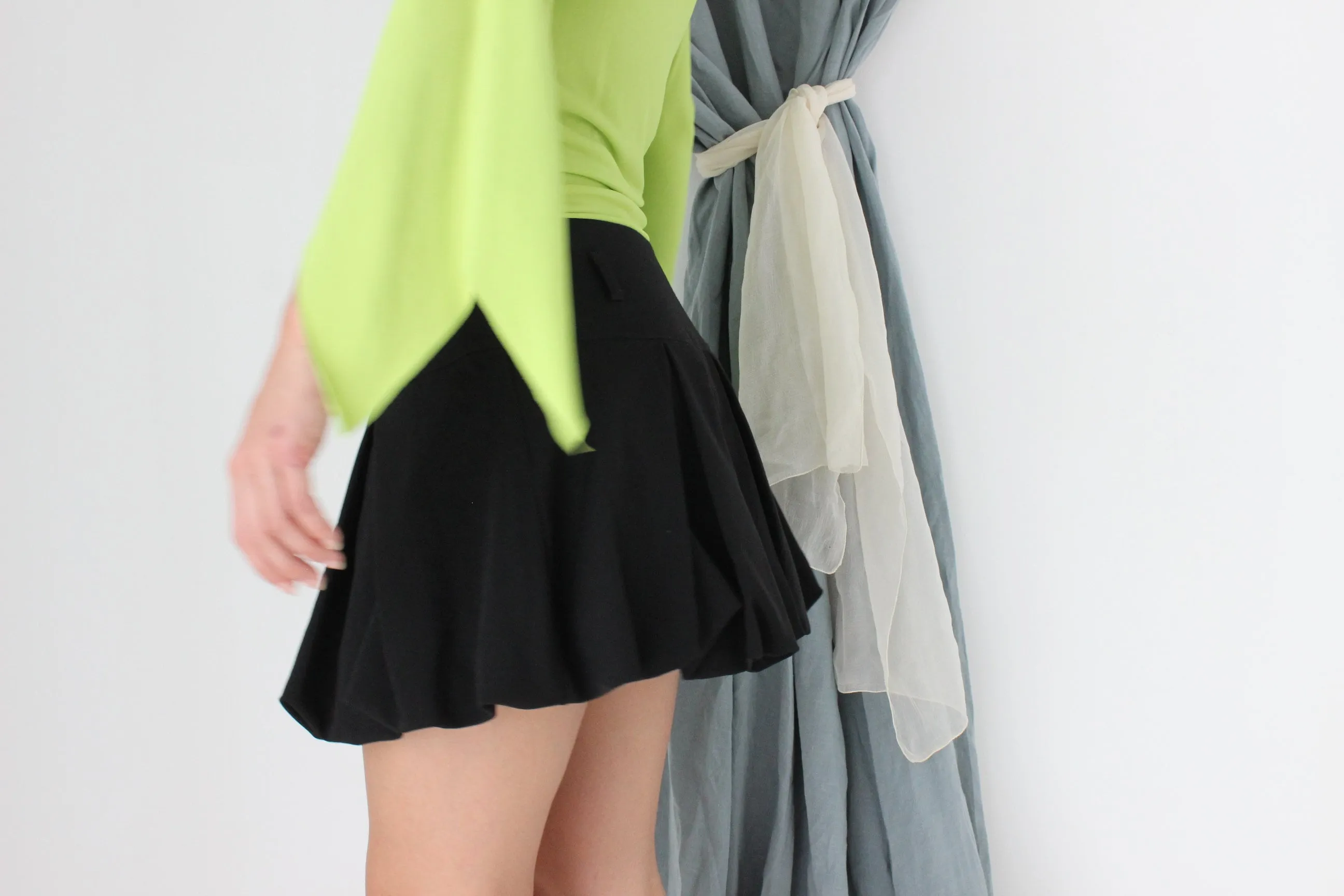 MADE IN ITALY 2000s Bubble Hem Mini Skirt